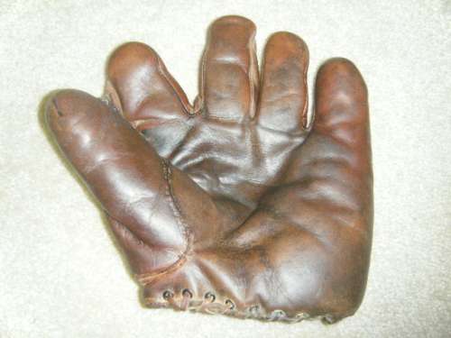 D&M Tunnel Loop Web Front